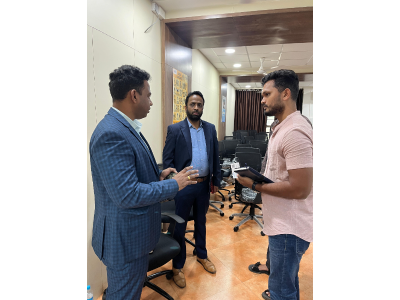 Building Smart Startups – AI & Modernization Solutions with AWS