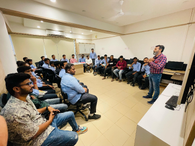 Visit to Incubation Center Startup And New Ventures-03